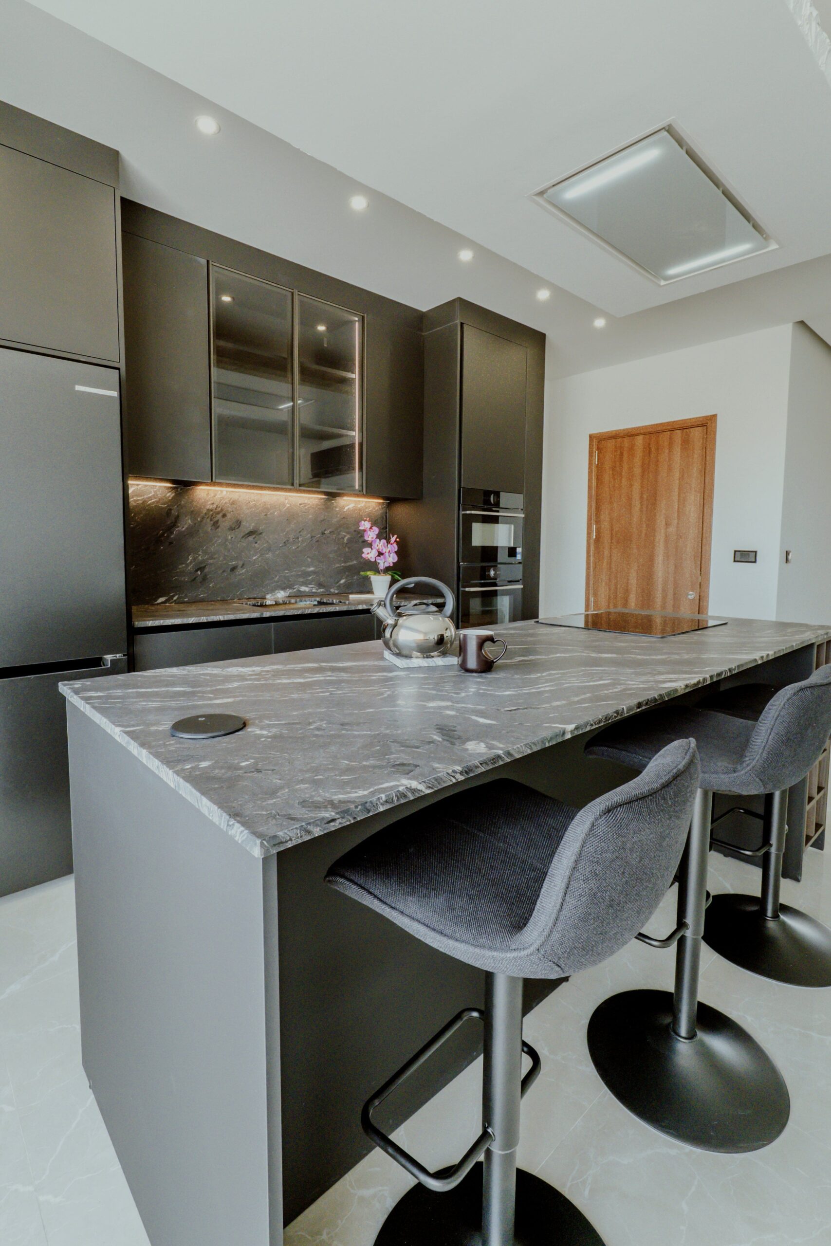 P1045863 (edited) (3)-min-min